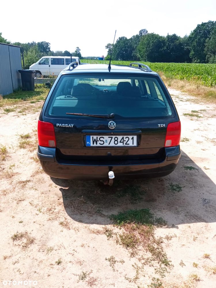 Volkswagen Passat 1.9 TDI CL - 3