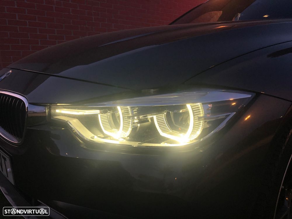 BMW 320 d Touring Aut. Efficient Dynamics Edition Sport Line - 29
