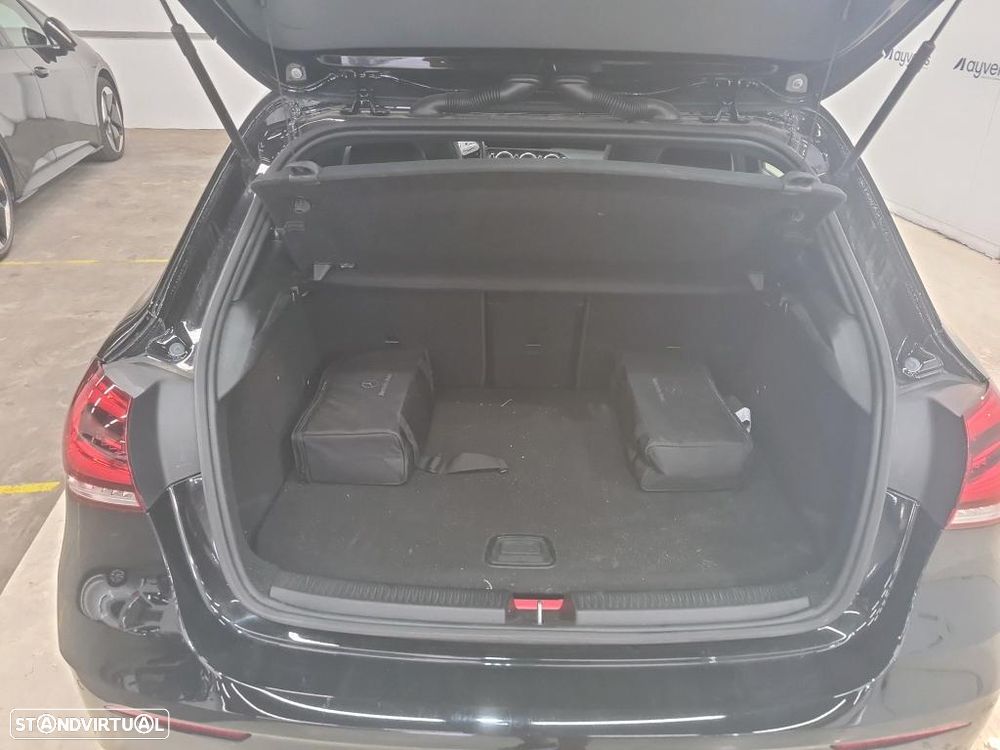 Mercedes-Benz A 250 e Style Plus - 12