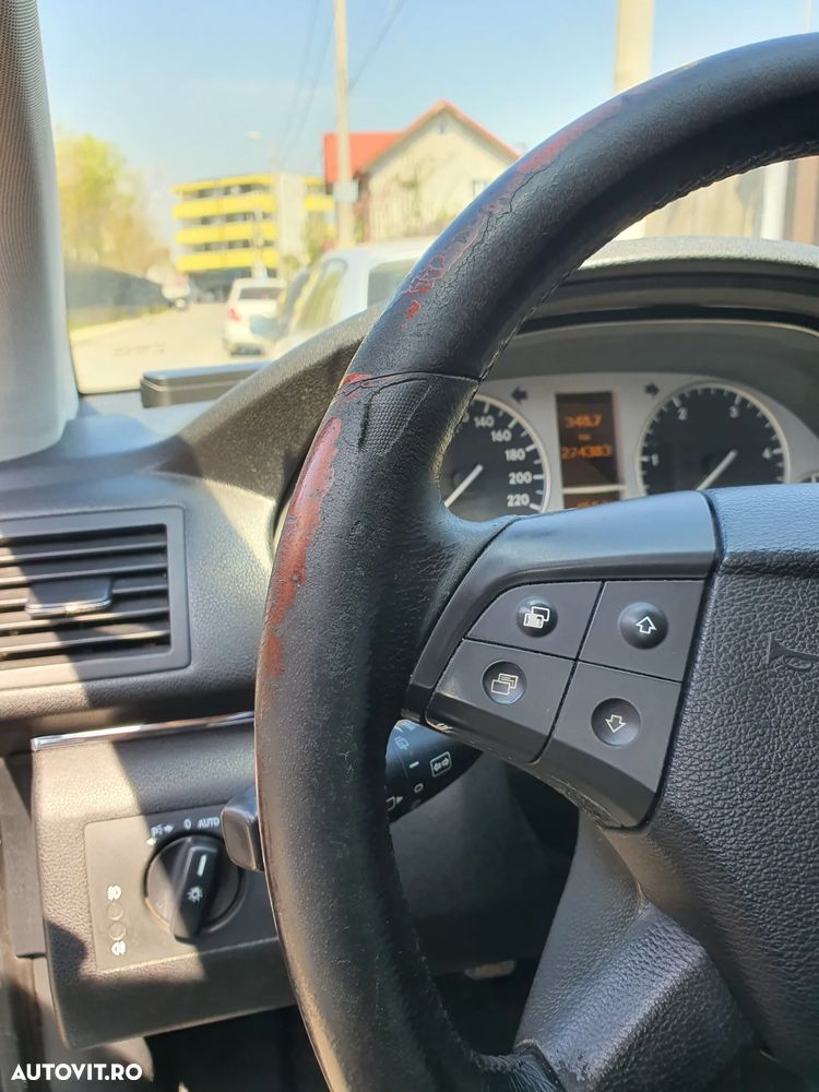 Mercedes-Benz B 180 CDI - 12