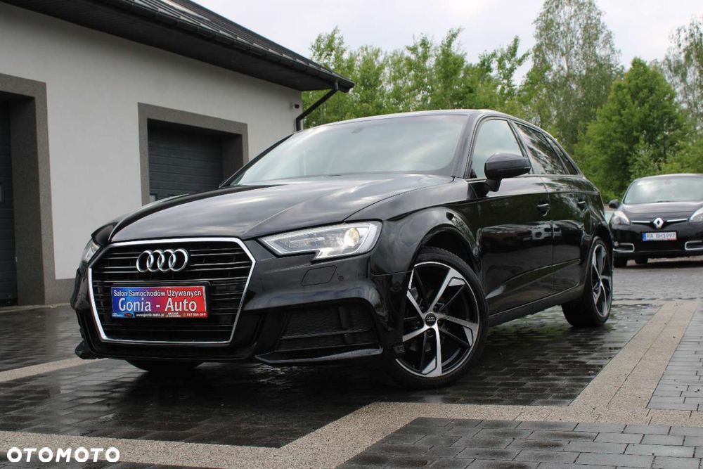 Audi A3 Sportback - 2