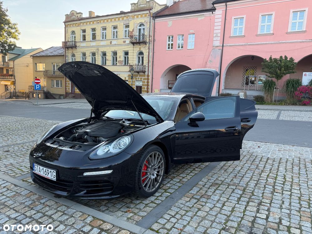 Porsche Panamera S - 3