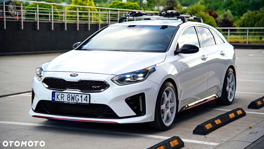 Kia ProCeed - 2