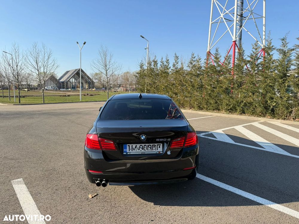 BMW Seria 5 520d Aut. - 9