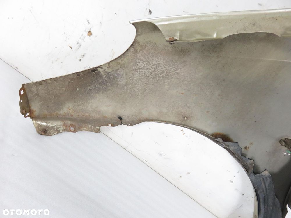 BŁOTNIK PRAWY PRZEDNI TOYOTA YARIS VERSO 583 - 3