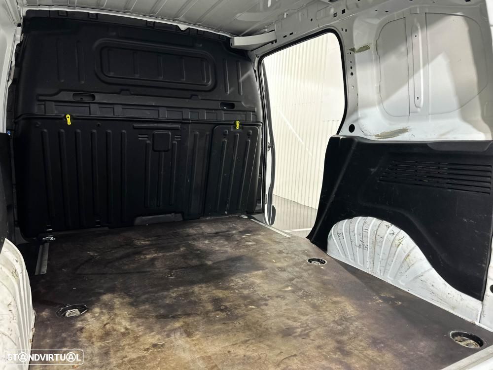 Peugeot Partner 1.6 BlueHDi 100cv L1H1 - 10
