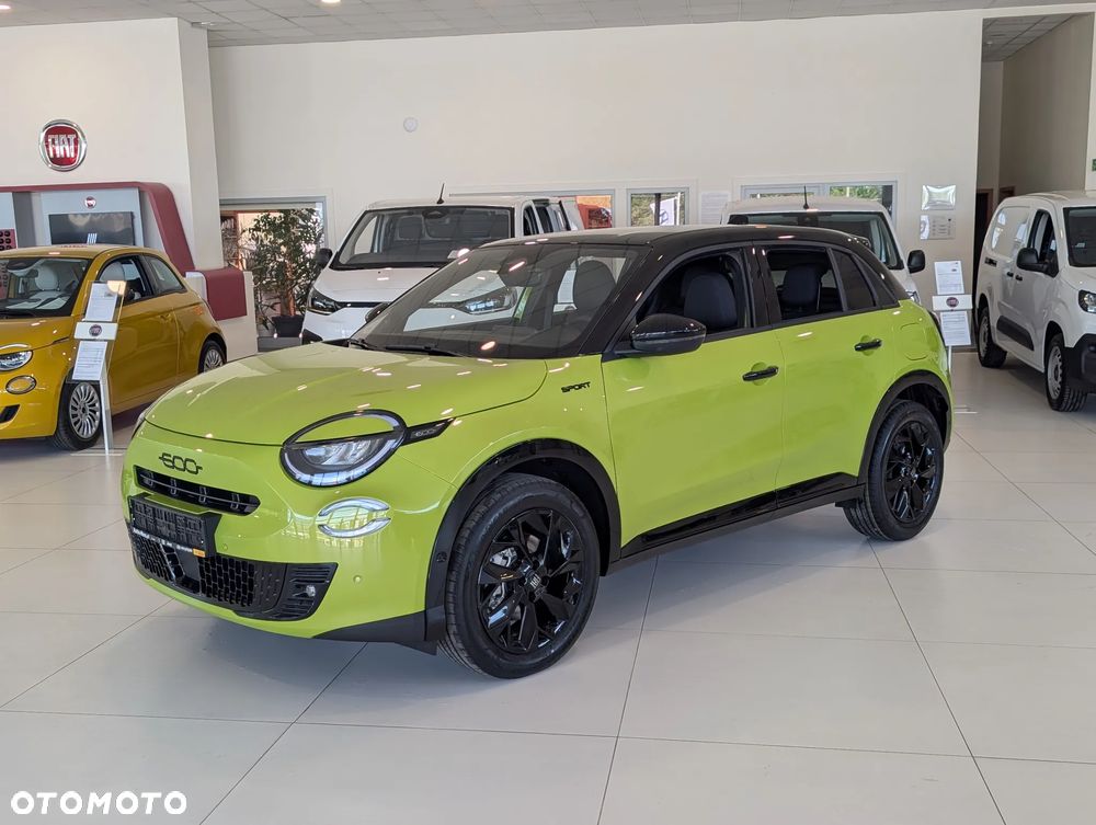 Fiat 600 HYBRID Sport - 2