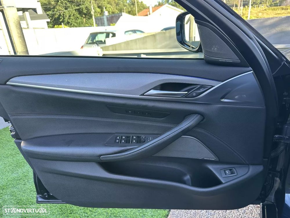 BMW M550d xDrive Auto - 23