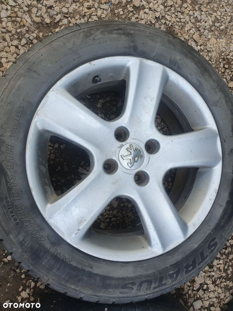 Oryginalne 16-calowa felgi aluminiowe + opony letnie 2024r Peugeot model Ariane o rozstawie śrub 4x108 - 2