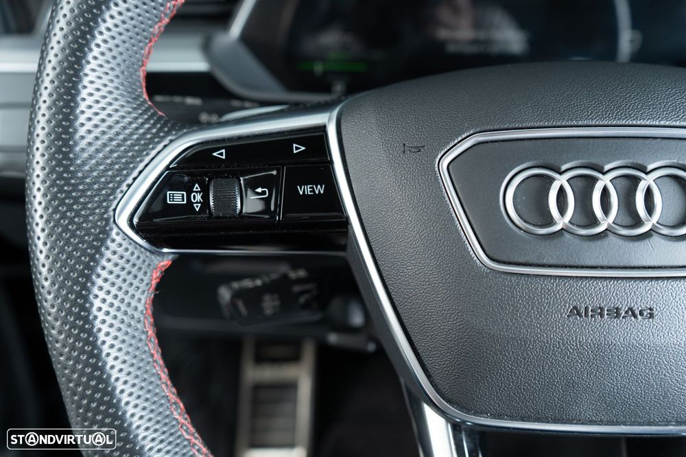 Audi Q8 e-Tron Sportback 55 quattro S line - 30