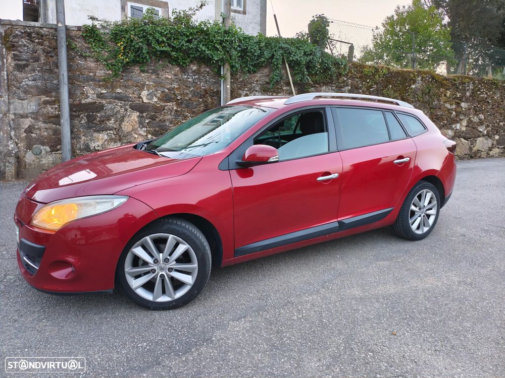 Renault Mégane Sport Tourer 1.5 dCi Dynamique - 1