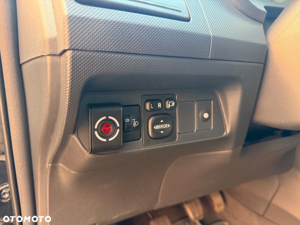 Toyota Auris 1.6 2010 - 10