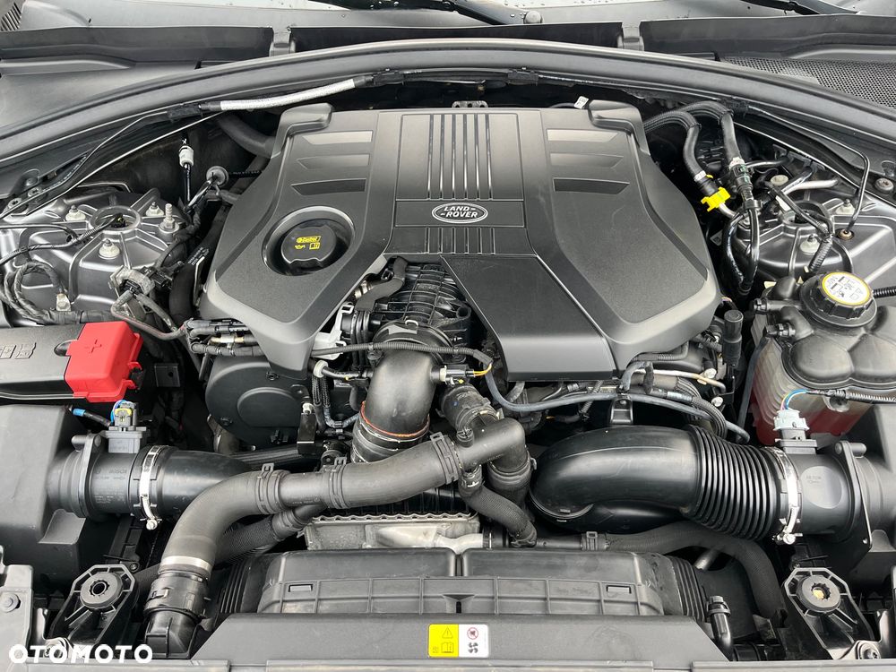 Land Rover Range Rover Velar 3.0d R-Dynamic S - 30