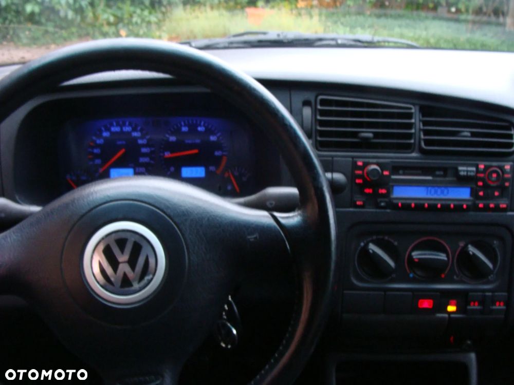 Volkswagen Golf Cabrio - 9