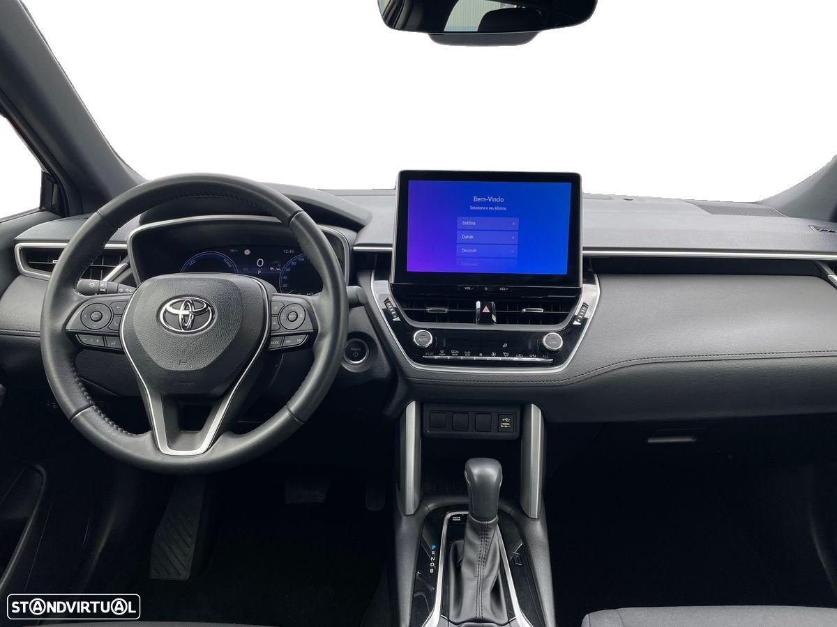 Toyota Corolla Cross - 8