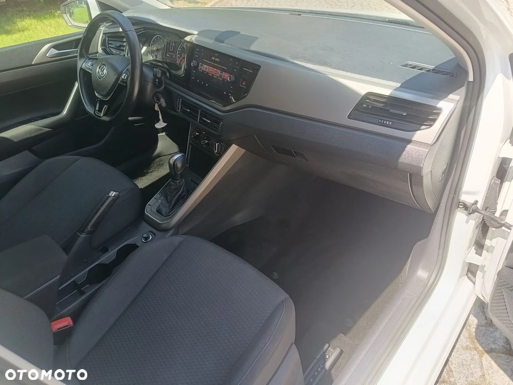 Volkswagen Polo - 14