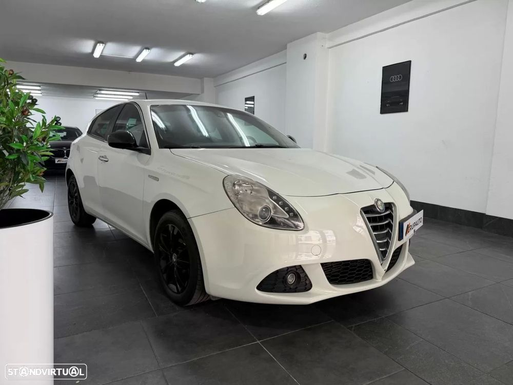 Alfa Romeo Giulietta 1.6 JTDM Exclusive - 3