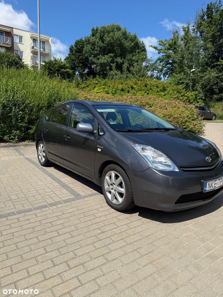Toyota Prius 1.5 VVT-i Prestige - 2