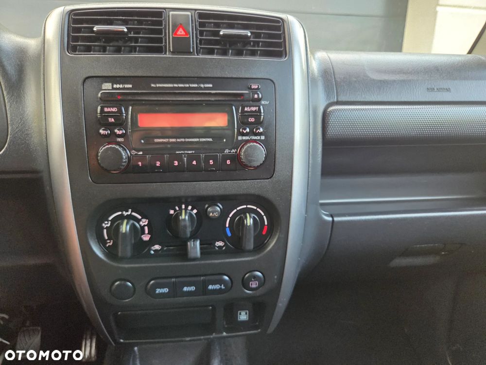 Suzuki Jimny 1.3 Club EU5 - 25