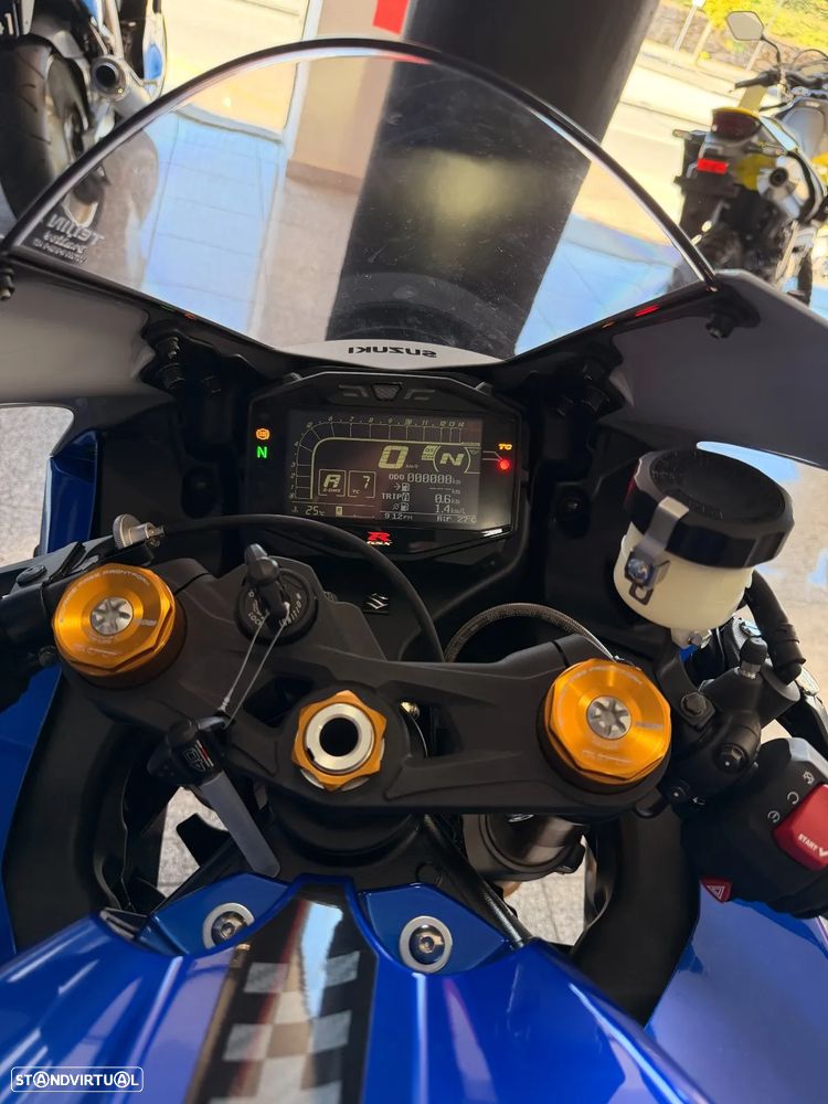 Suzuki GSX -R 1000 R - 10