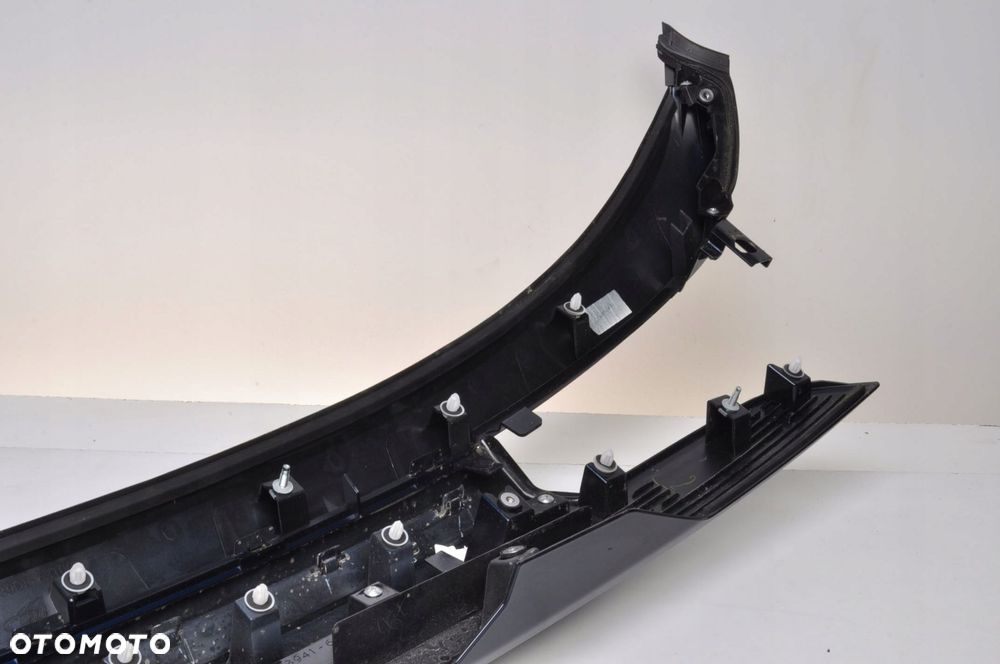 SUZUKI S-CROSS BLENDA LISTWA KLAPY 83941-63T00 23R - 13