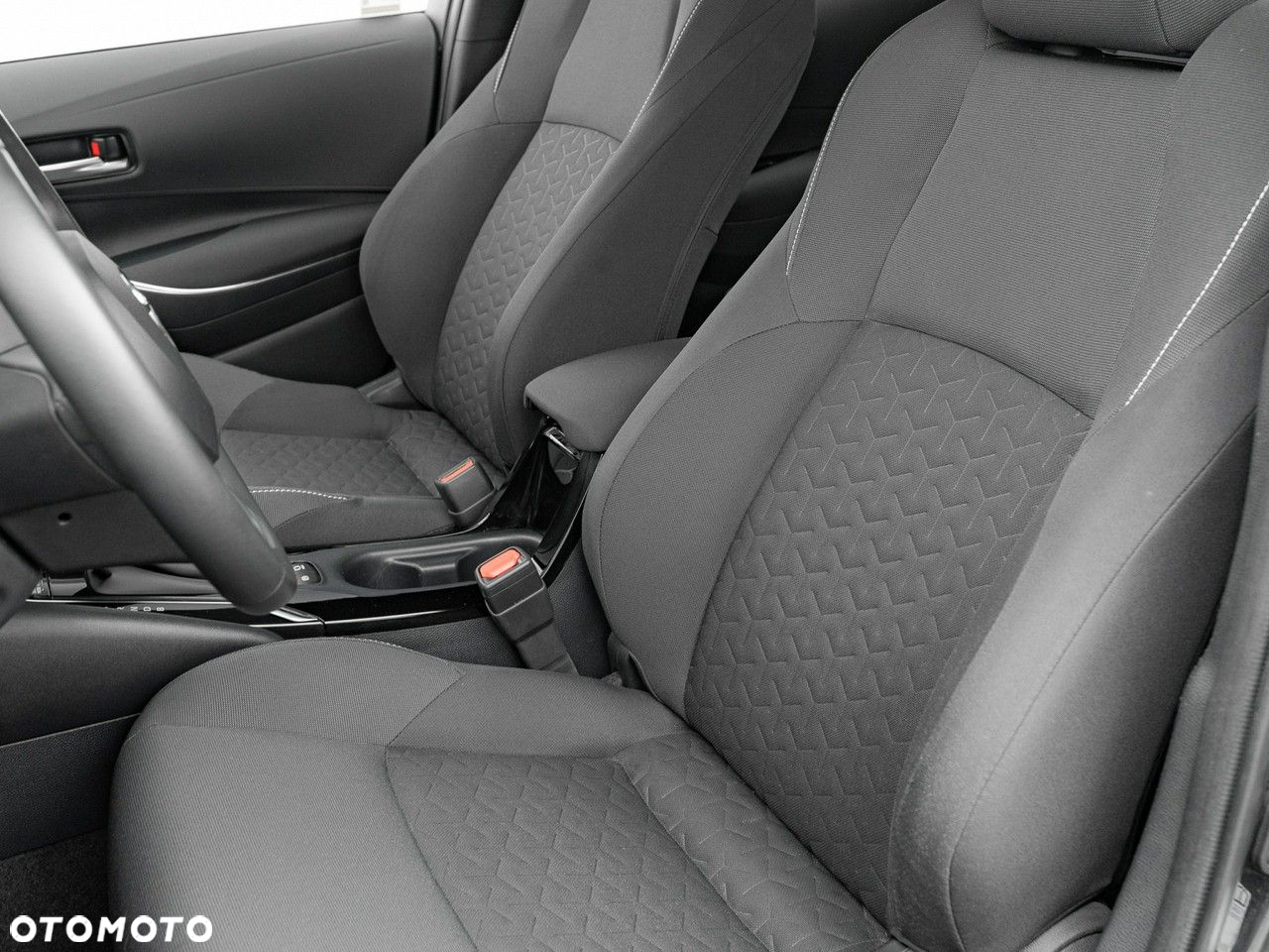 Toyota Corolla 1.8 Hybrid GPF Comfort - 15
