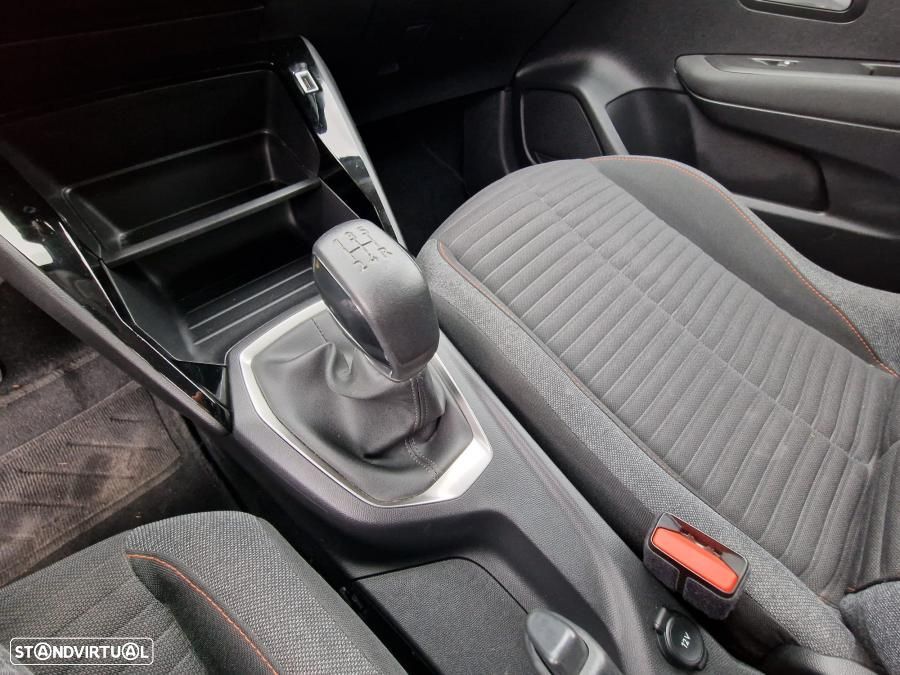 Peugeot 208 1.2 PureTech Active - 12