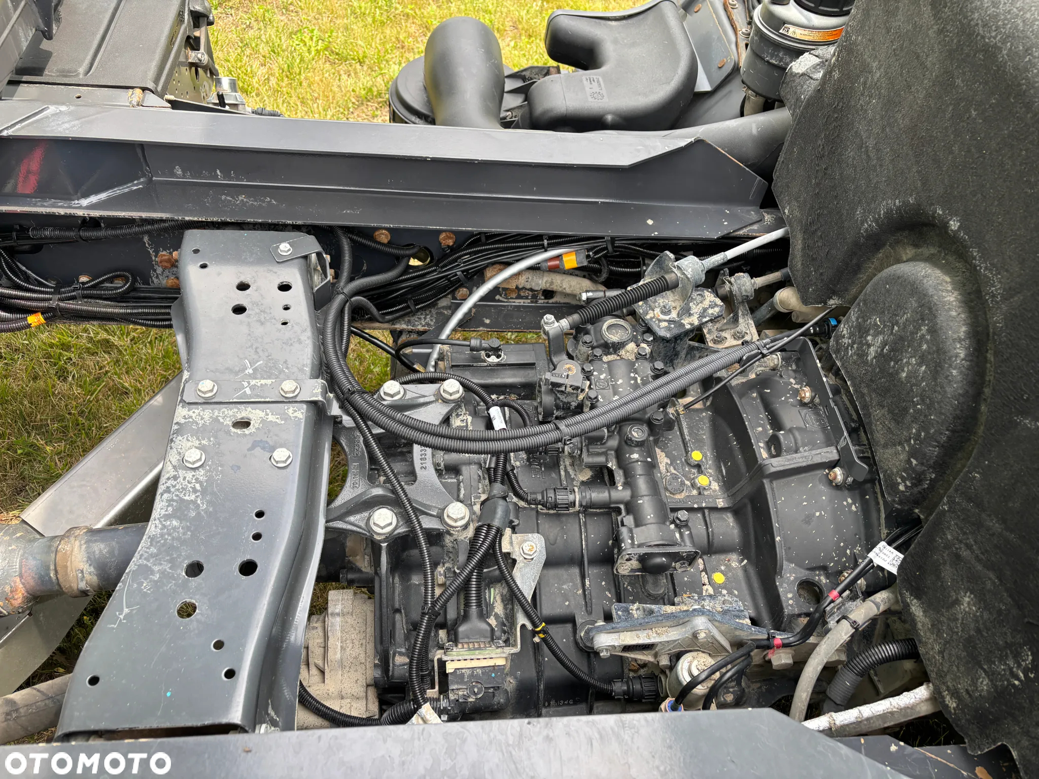 Renault D12 wywrotka, 12 ton DMC , zaczep do przyczepy , oryginalny kiper Meiller, mały przebieg od 1 właściciela z Niemiec, 6100 kg ładowność. manualna skrzynia , na resorze, idealna pod minikoparkę , przyczepę ( Mercedes ATEGO, AXOR, MAN TGM ) - 22