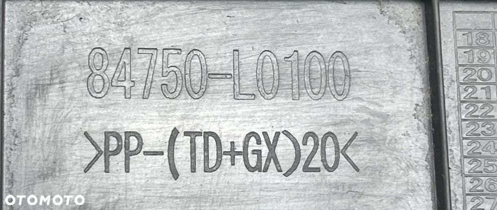 O4 HYUNDAI SONATA 2019 - OSŁONA DESKI LEWA PANEL RĘCZNY 84852-L0100 - 4