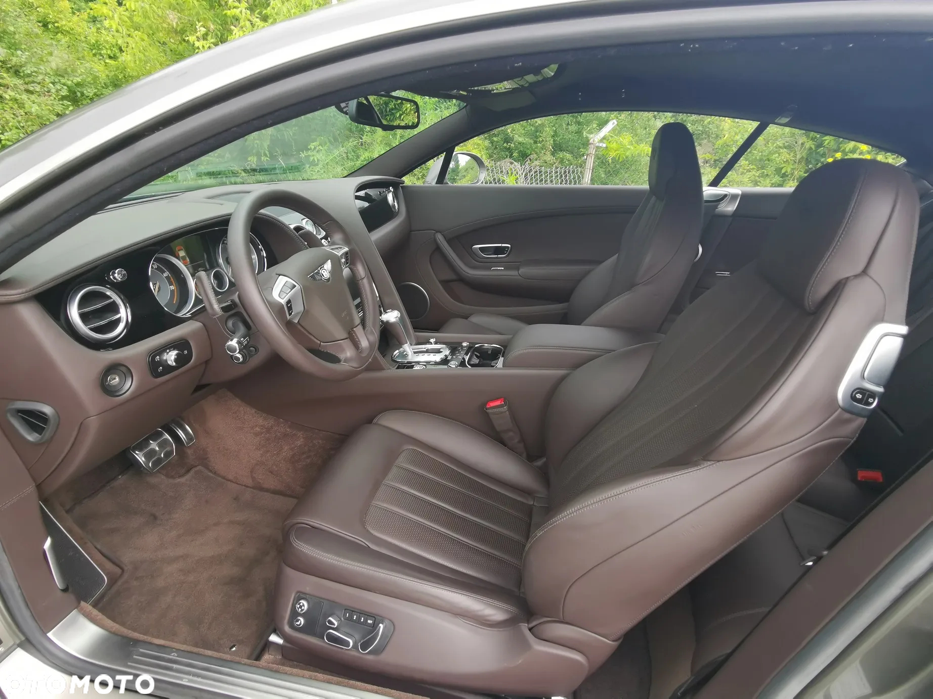 Bentley Continental GT V8 S Convertible - 21