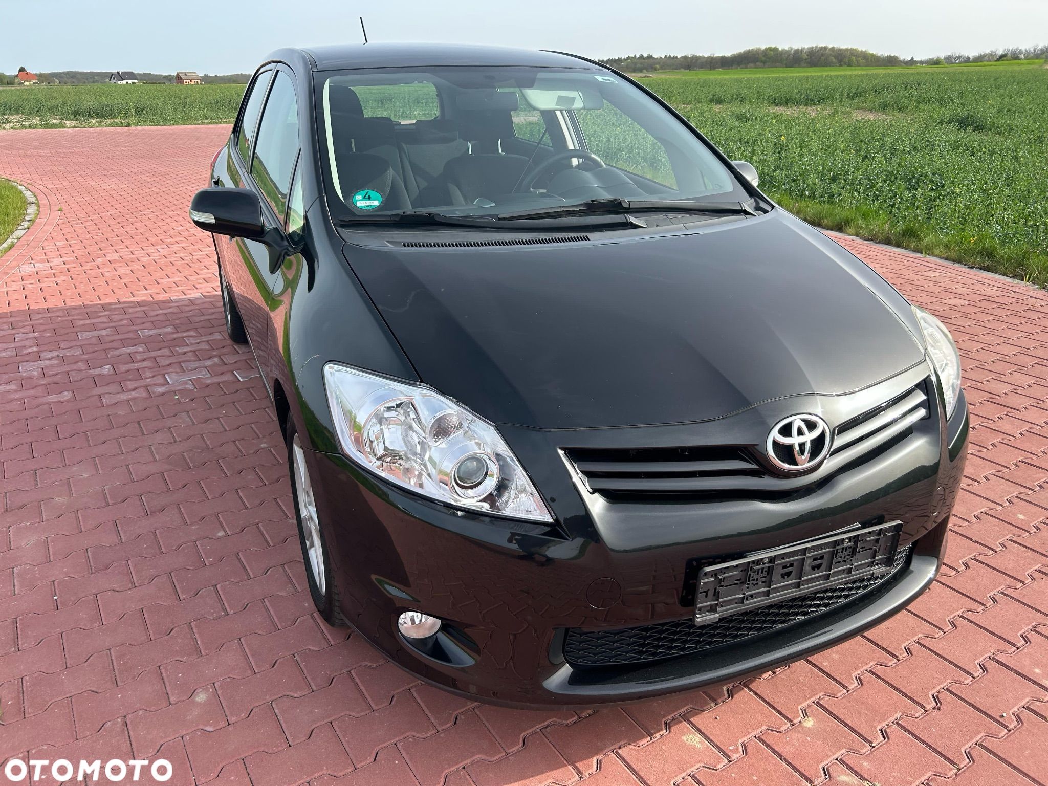 Toyota Auris 1.4 D-4D - 1