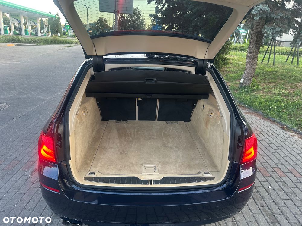 BMW Seria 5 520d Modern Line - 18