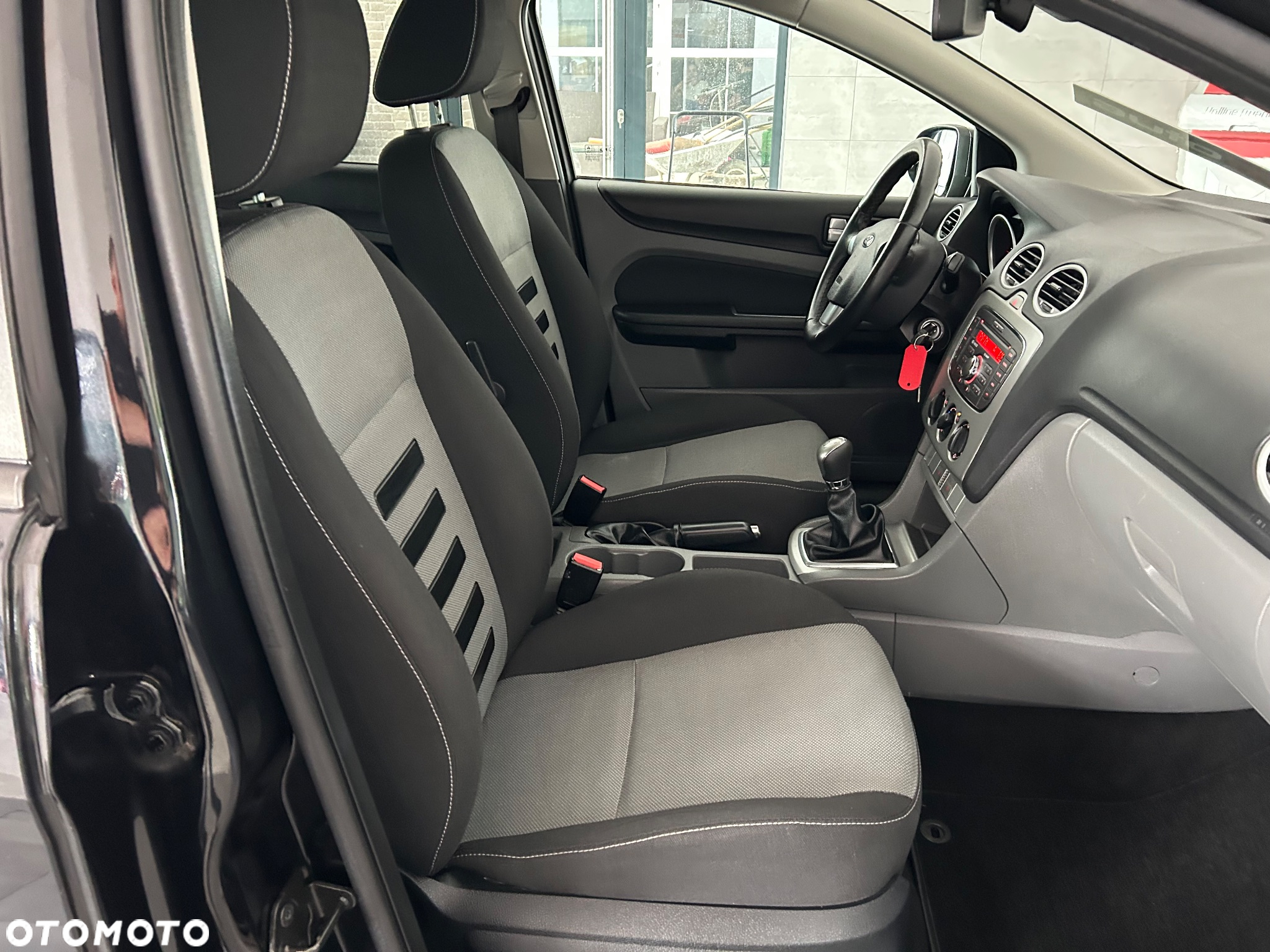 Ford Focus 1.6 TDCi ECOnetic 88g Start-Stopp-System Titanium - 31