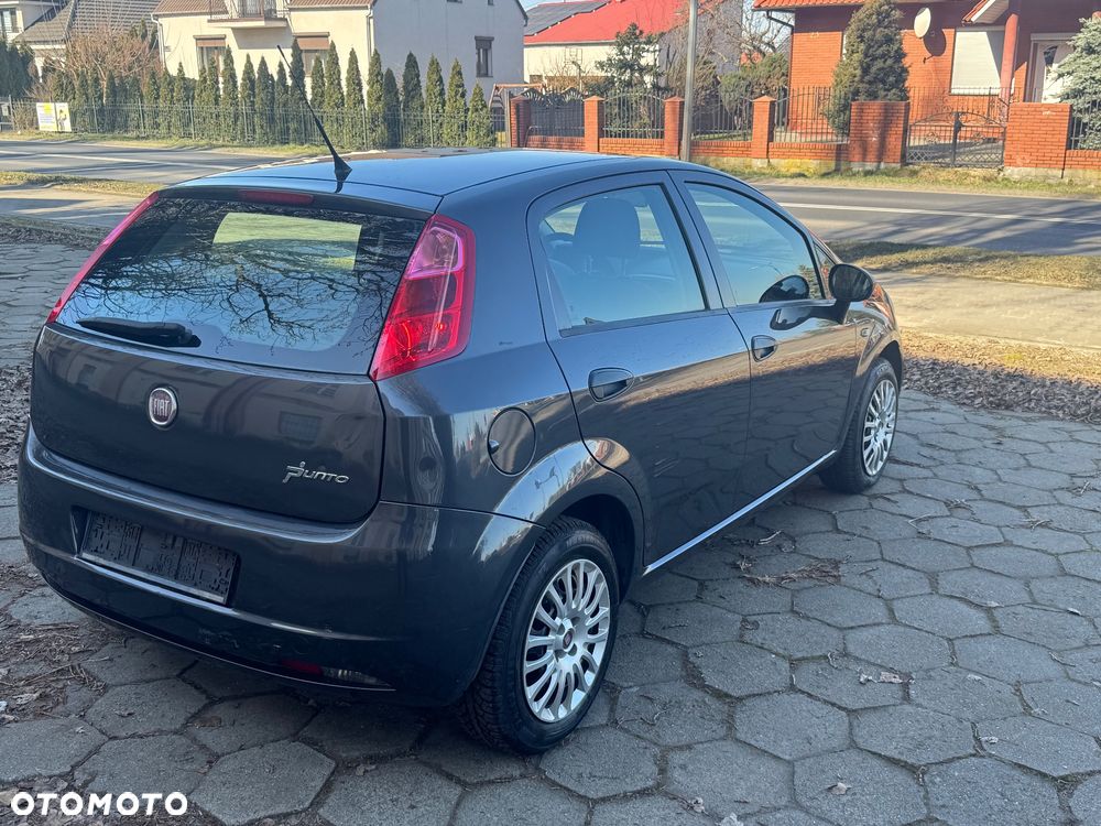 Fiat Grande Punto - 4