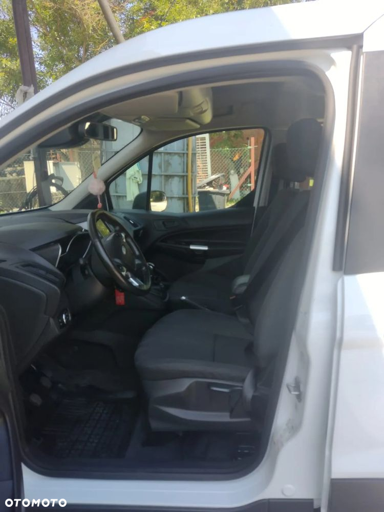 Ford Transit Connect - 7