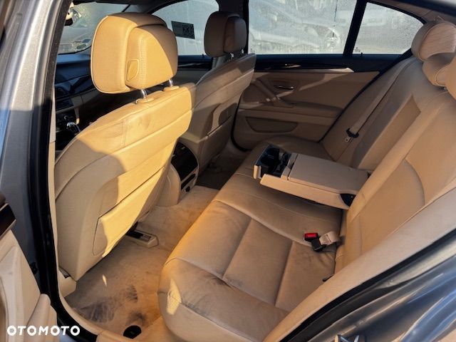 BMW Seria 5 - 21