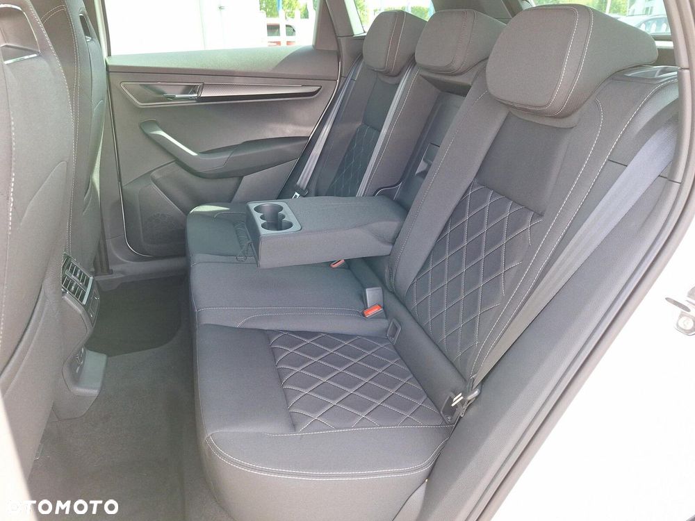 Skoda Karoq 1.5 TSI ACT Sportline DSG - 33