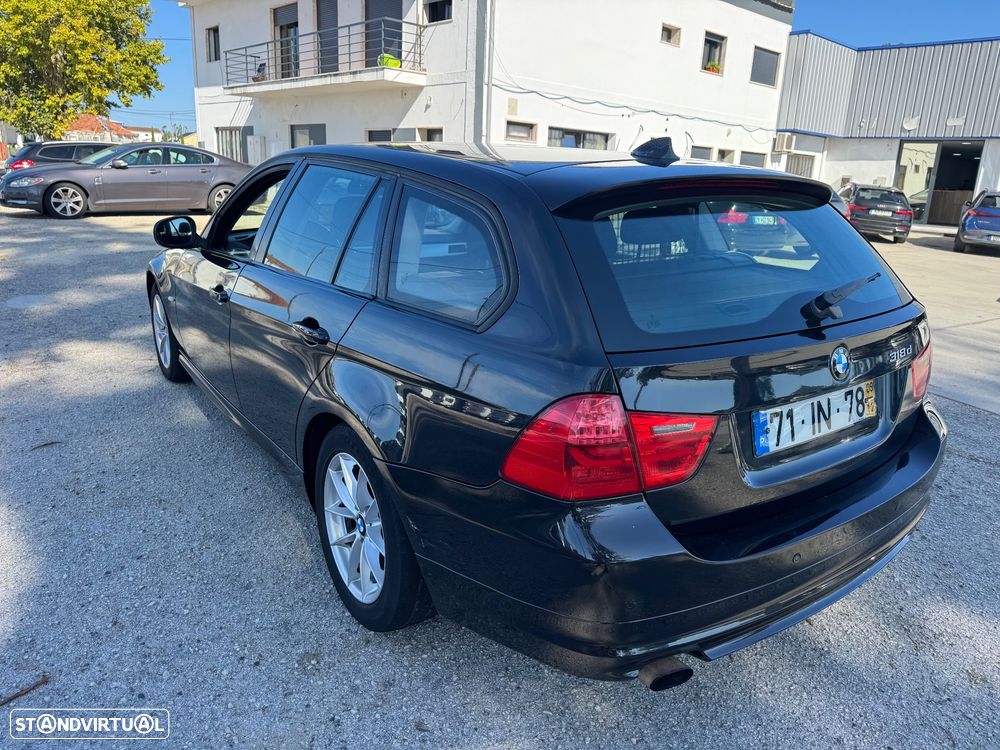 BMW 318 d Dynamic - 6