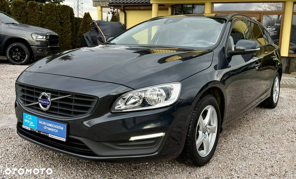Volvo V60 D2 Drive-E Momentum