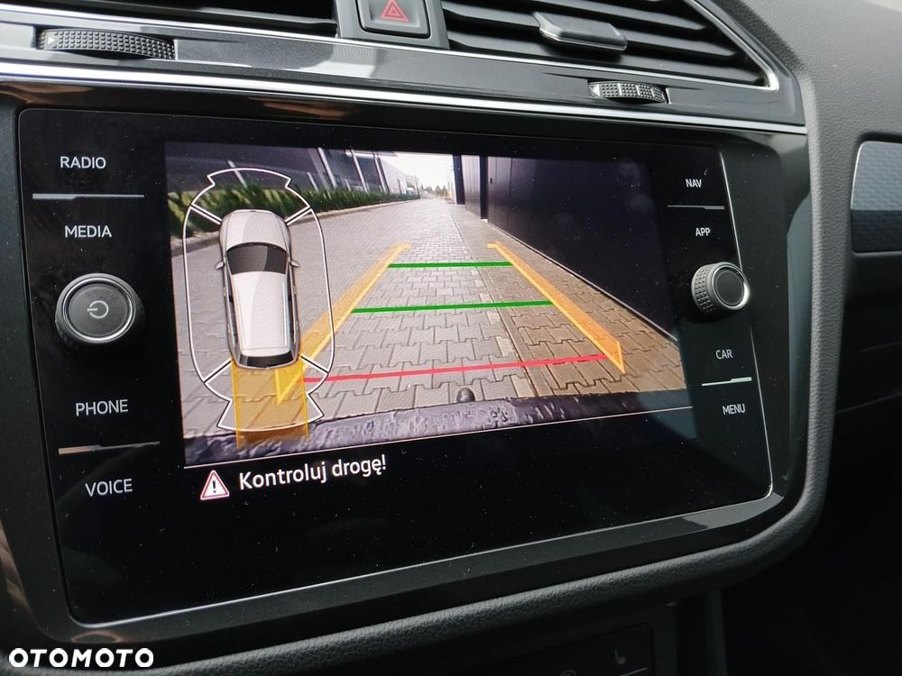 Volkswagen Tiguan 2.0 TDI SCR Active DSG - 17