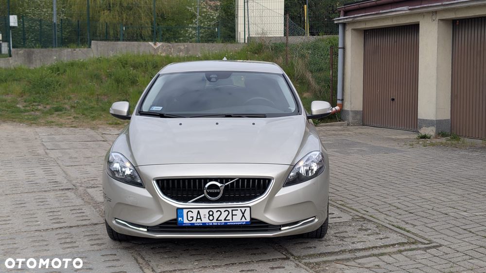 Volvo V40 - 1