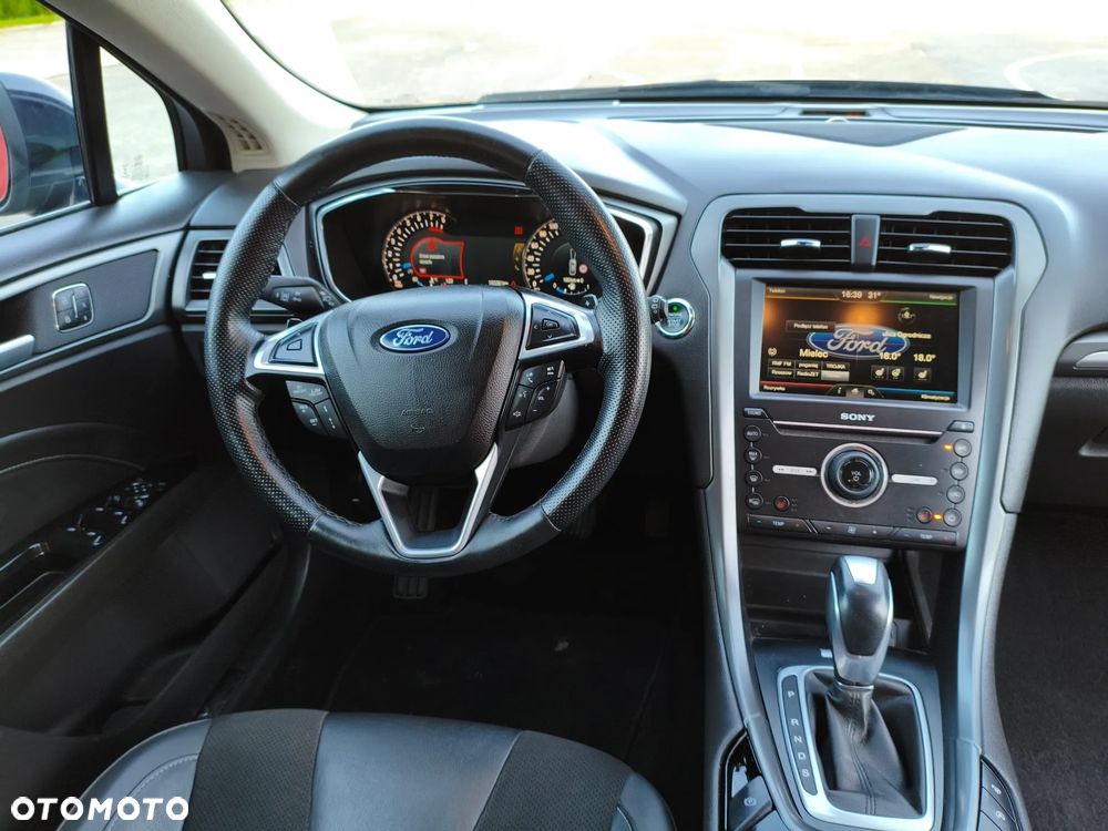 Ford Mondeo - 26