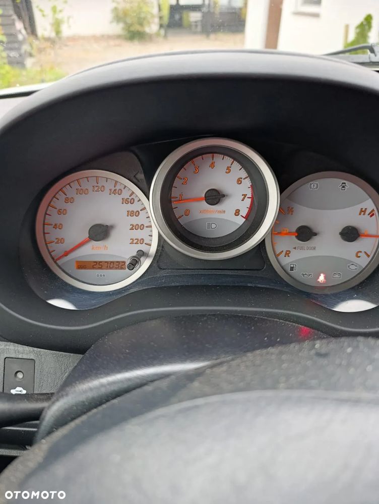 Toyota RAV4 2.0 VVT-i 4x4 - 8