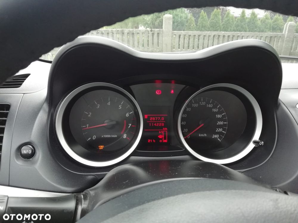 Mitsubishi Lancer 1.6 - 3