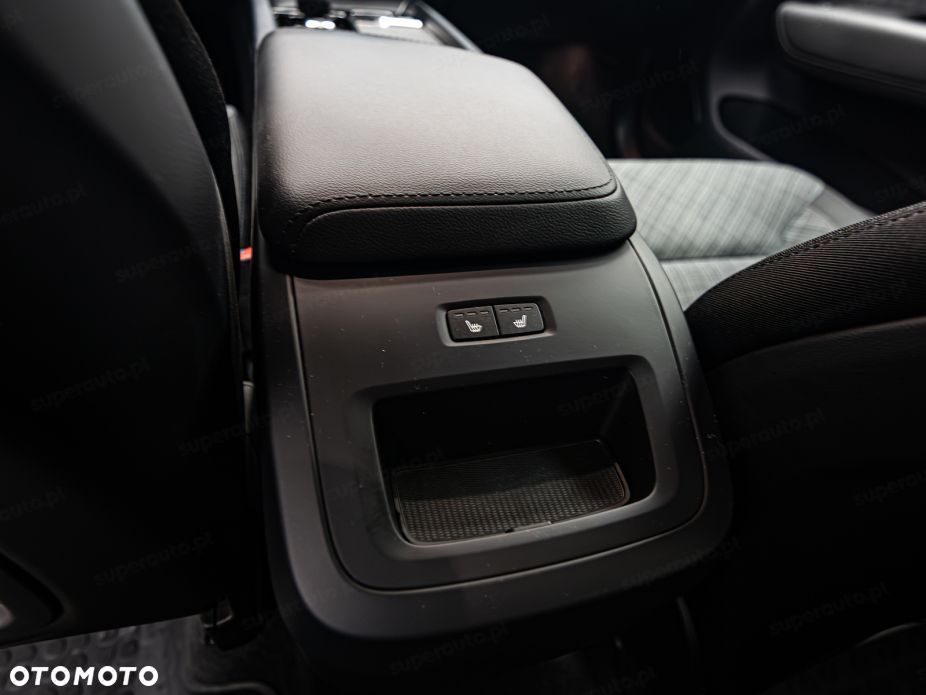 Volvo XC 60 - 25