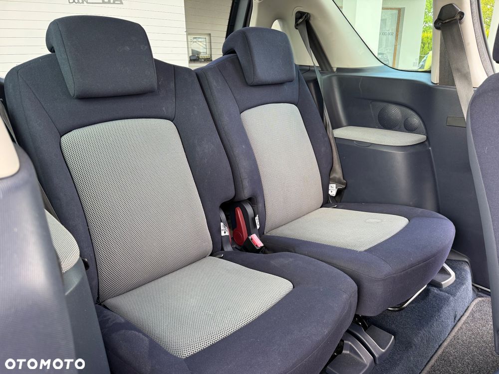 Peugeot 1007 1.6 Sporty 2-Tronic - 30