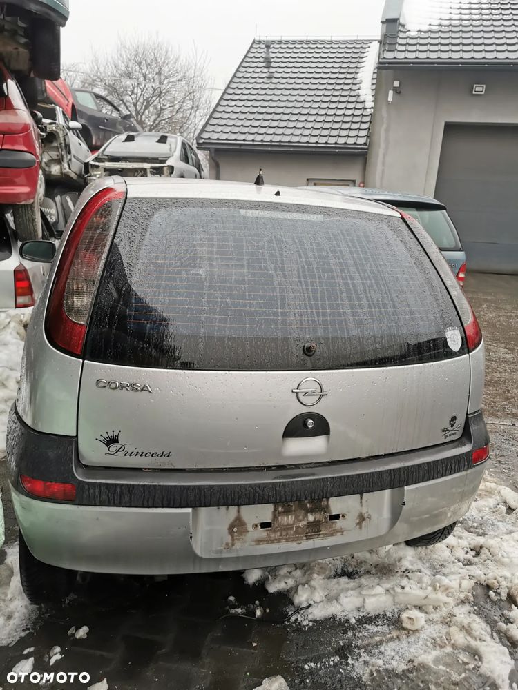 Lampa tył prawa lewa  Opel Corsa C 2004 r. - 1