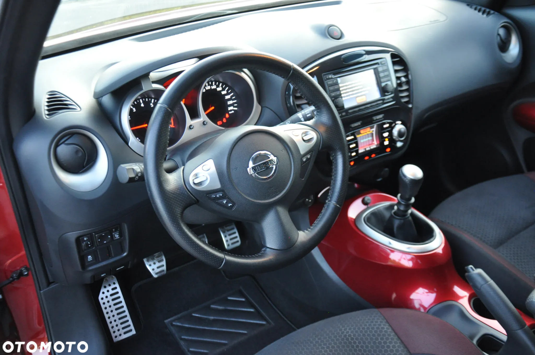 Nissan Juke 1.6 DIG-T Tekna - 6