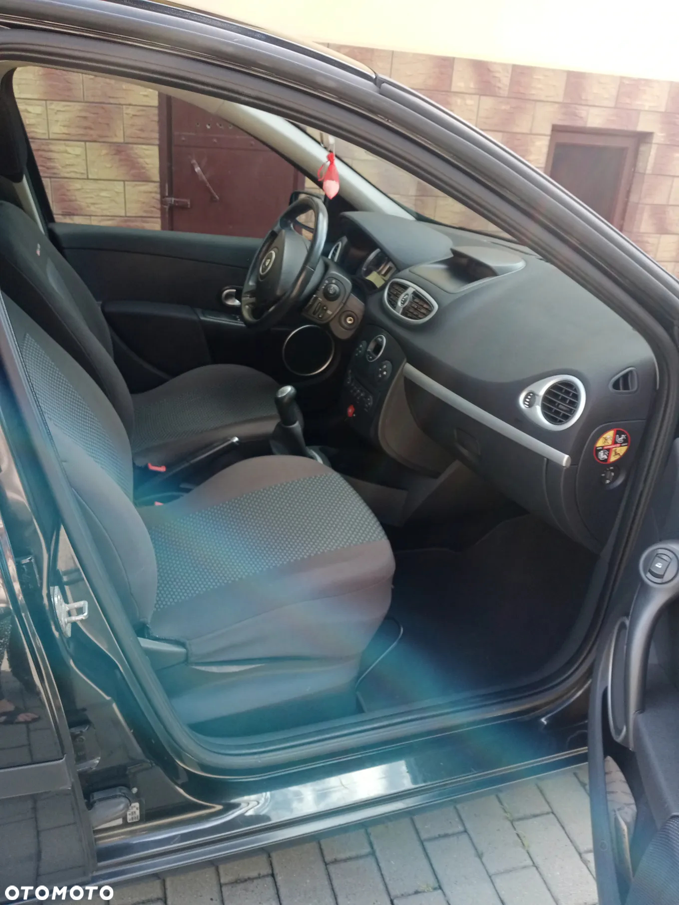 Renault Clio 1.5 dCi Extreme - 9