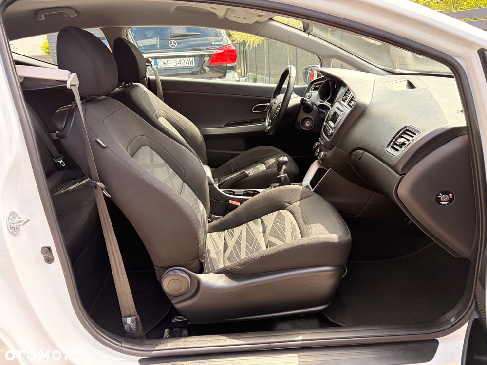 Kia ProCeed 1.6 GDI Vision - 14